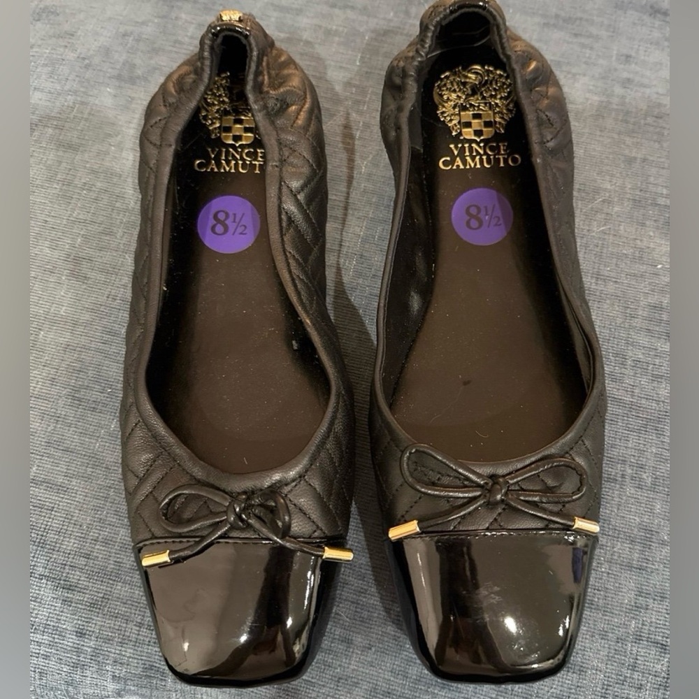 Vince Camuto Black Ballet Flats